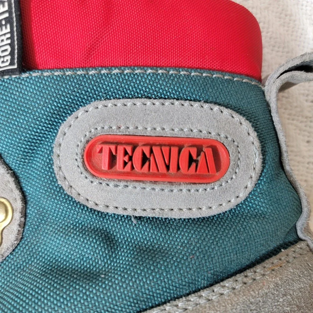 VTG Italian Tecnica‎ Skywalk Gore Tex Hiking Boots Gray Teal Red Men 7 run long